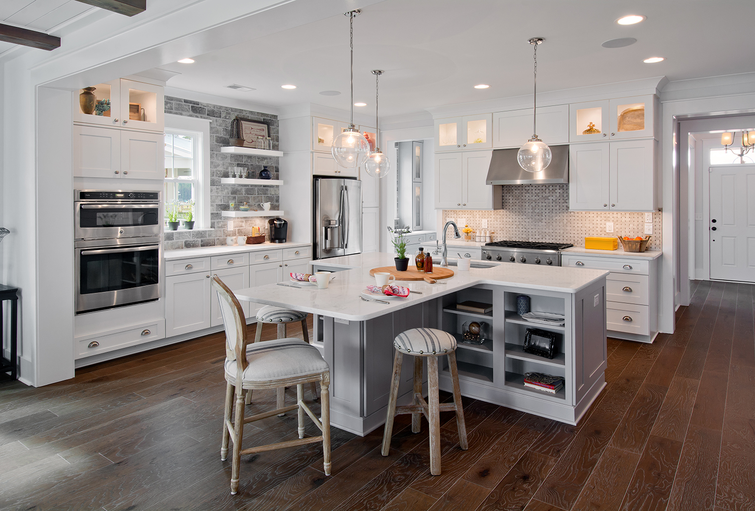 How Big is too Big for the Kitchen Island? - Housing Design Matters
